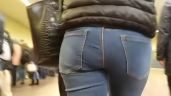Girl with nice ass in tight jeans