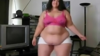BBW Dancing and Belly Play