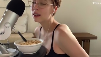 [ASMR] MissJenniP Eats Breakfast Topless