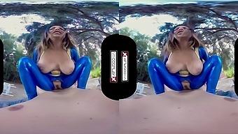 Big Tits Big Ass Brunette Gets a Hardcore Blowjob in VR