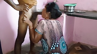 Indian aunty's creampie surprise was a stroke of luck