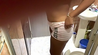 Bathroom cam catches stepsister's pee play